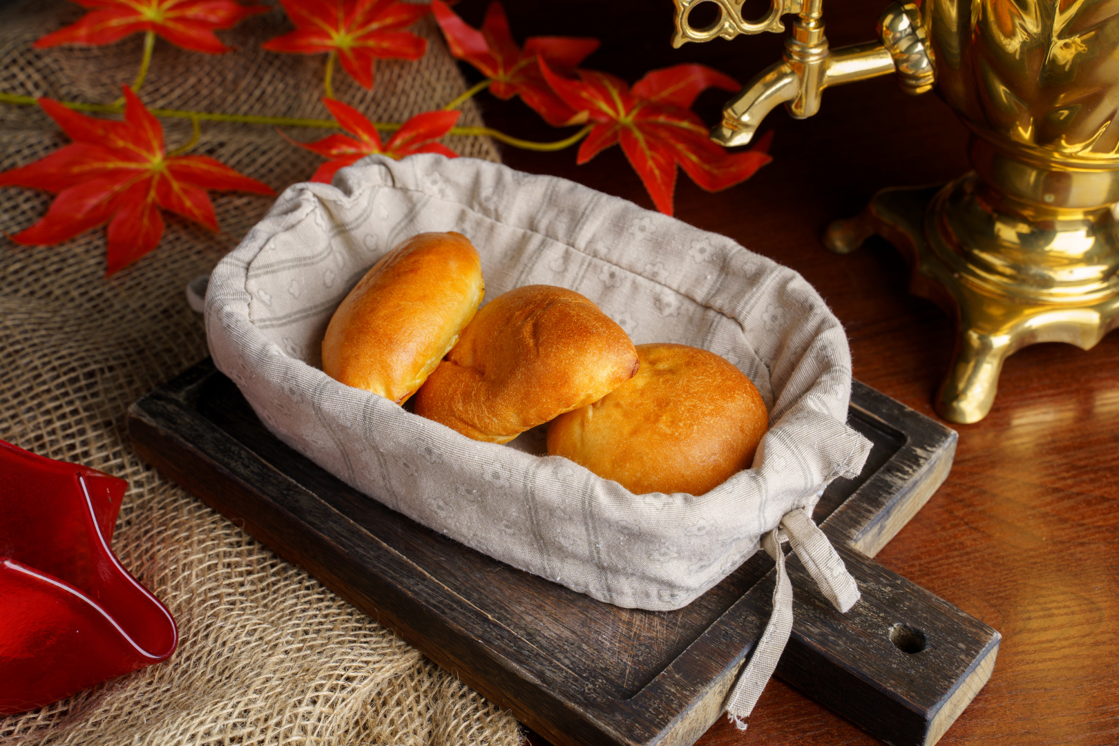 Рестораны Таруса/Ресторан русской кухни "Русский Клён"