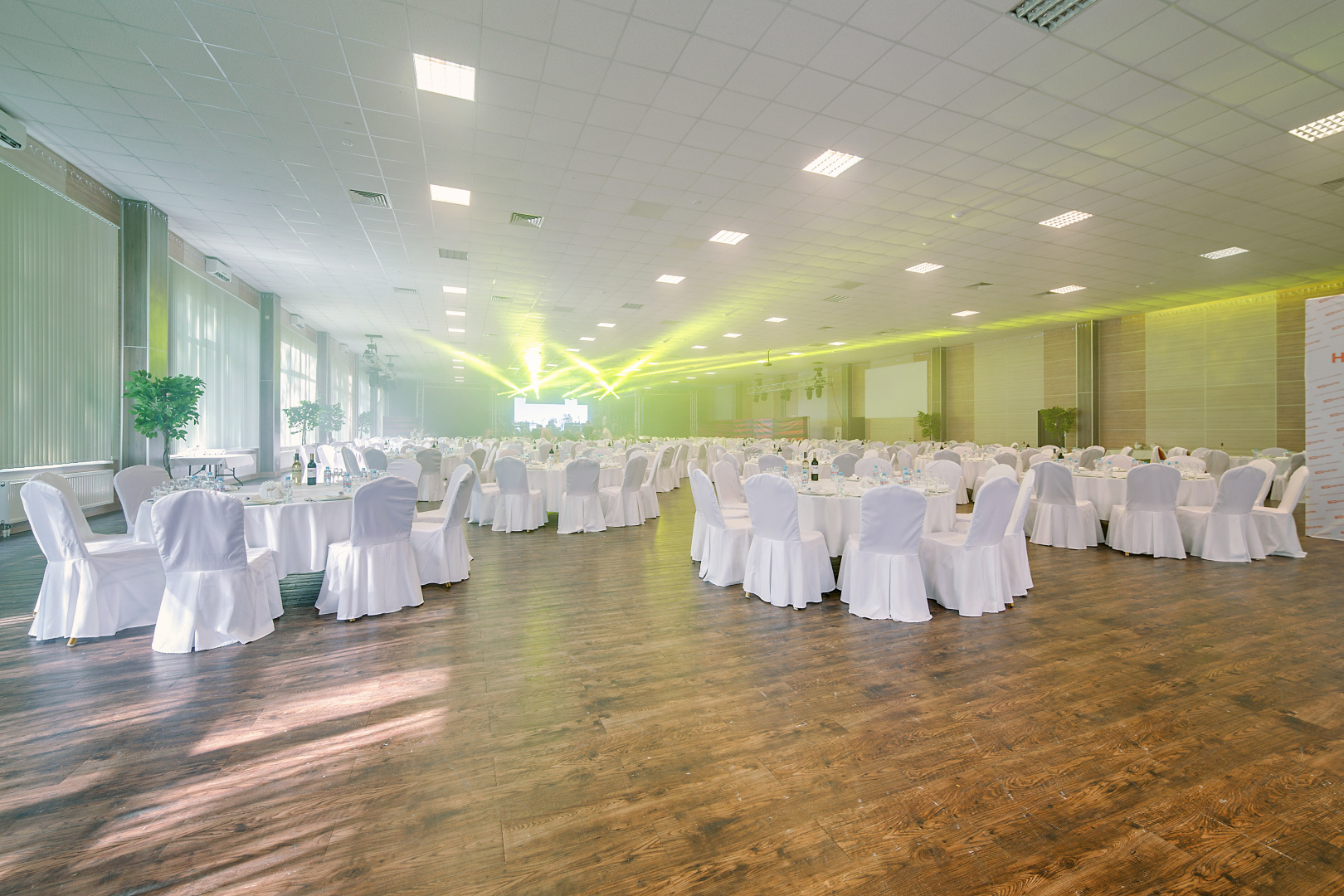 Банкетный зал Таруса